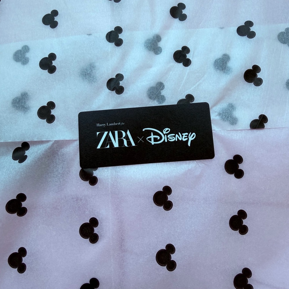 Zara x Disney FAUX FUR SHORTS HARRY LAMBERT NWT🩶 - Picture 5 of 5